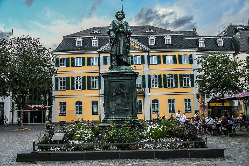 The Beethoven monument on Münsterplatz, Bonn